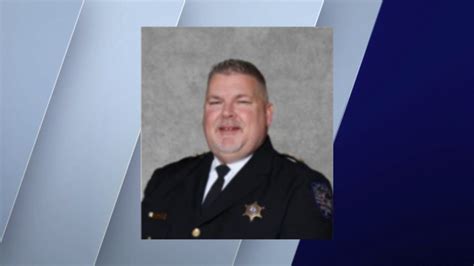 Oswego police chief to retire in June after 27 years